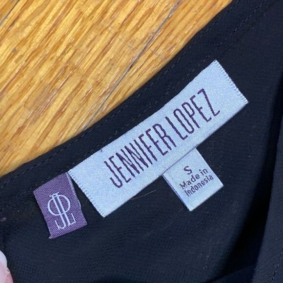 Jennifer Lopez black flowing chiffon lined tank with draped detail size small - Picture 2 of 7